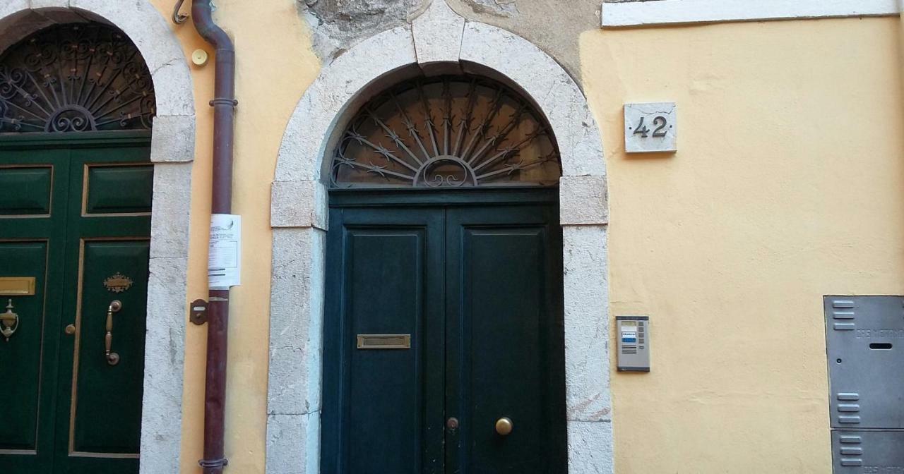Taormina Rainbow House Apartment Luaran gambar